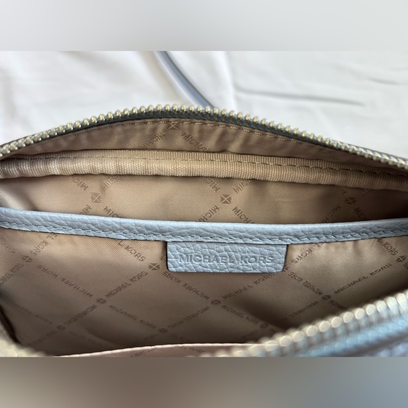 Michael Kors Crossbody Leather Purse Light Blue - Picture 6 of 11